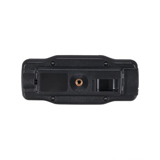 Rádio móvel de banda dupla QYT KT-M600 com tela colorida
